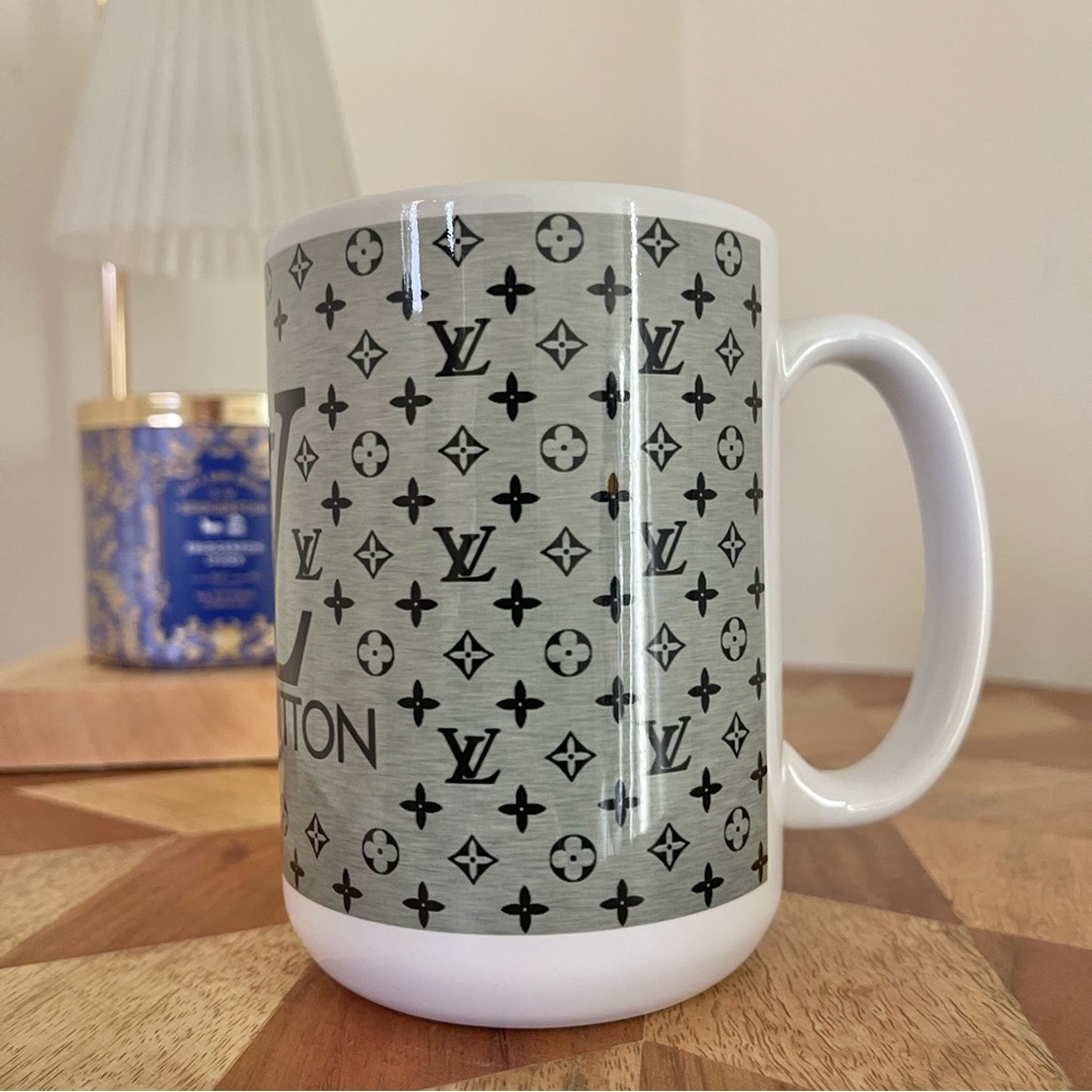 NEW Luxury Fashion handbag inspired Ceramic Mug 15oz. NWT Hand Crafted - Picture 2 of 3